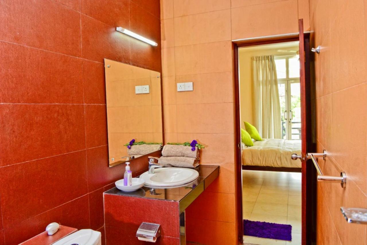 Furnished Apartment At Colombo Suburbs Nawala Rajagiriya Exterior foto