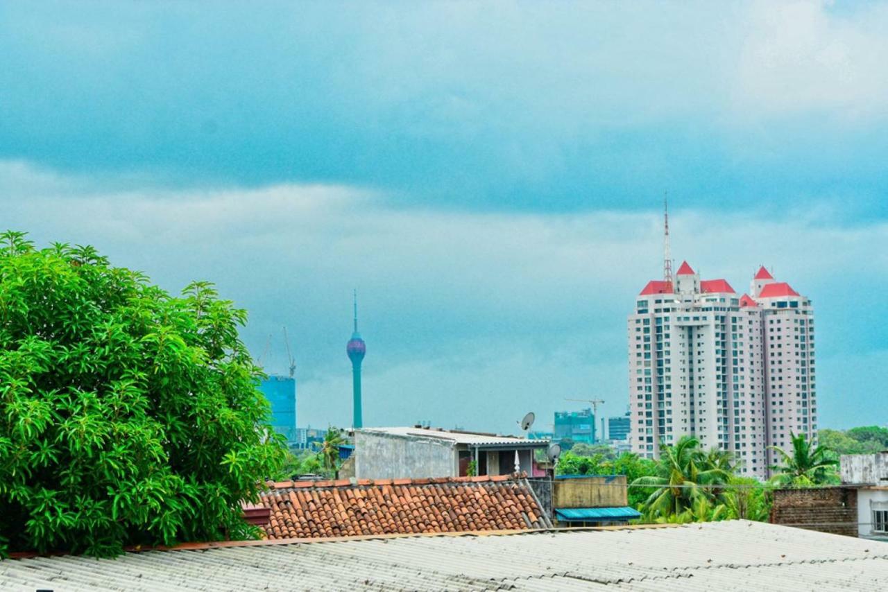 Furnished Apartment At Colombo Suburbs Nawala Rajagiriya Exterior foto