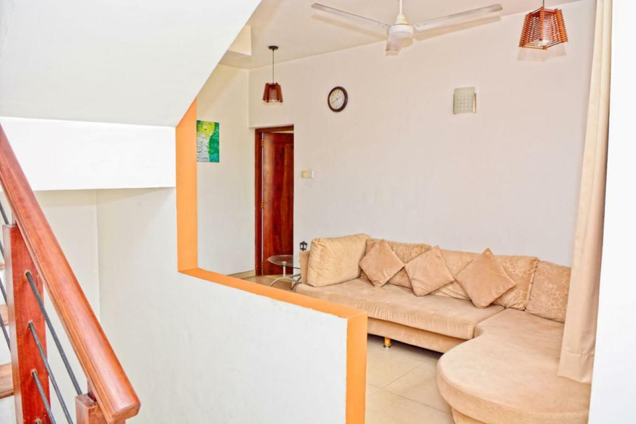 Furnished Apartment At Colombo Suburbs Nawala Rajagiriya Exterior foto